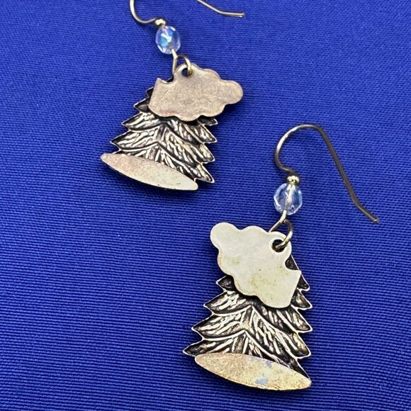 Christmas Earrings Green & White Enamel, Gold-Tone Reindeer w/Crystal Accents - Picture 3 of 10